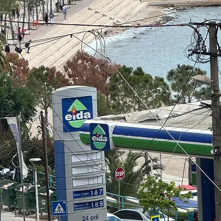 Apartment Beachfront Sarande